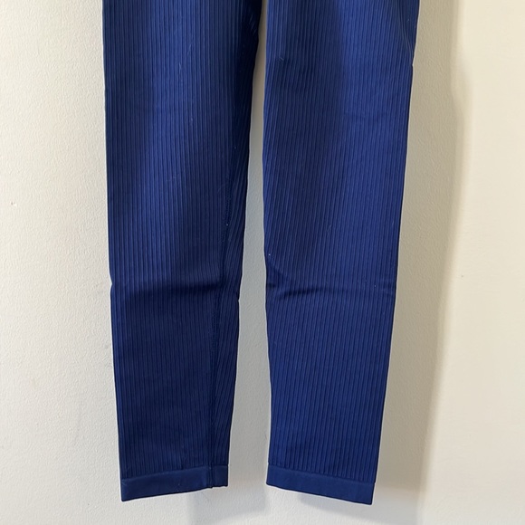 Balance Athletica Linear High Rise Ribbed Navy Full Length Leggings Size Medium - Picture 3 of 8